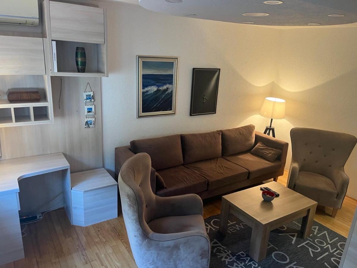 Apartman Uma ซาราเยโว ภายนอก รูปภาพ